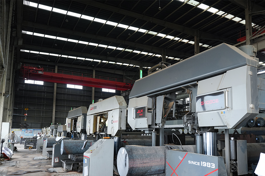 Режущая машина